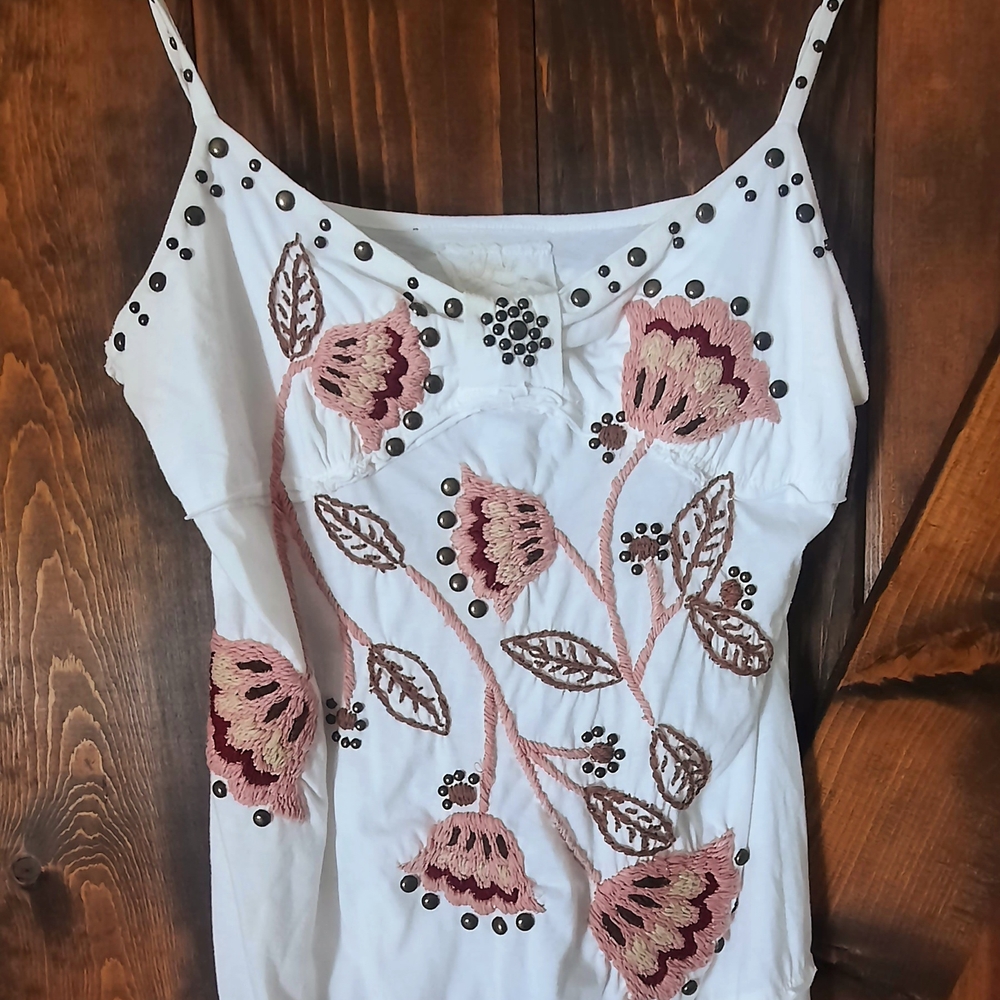 White Pink Embellished Sleeveless Camisole